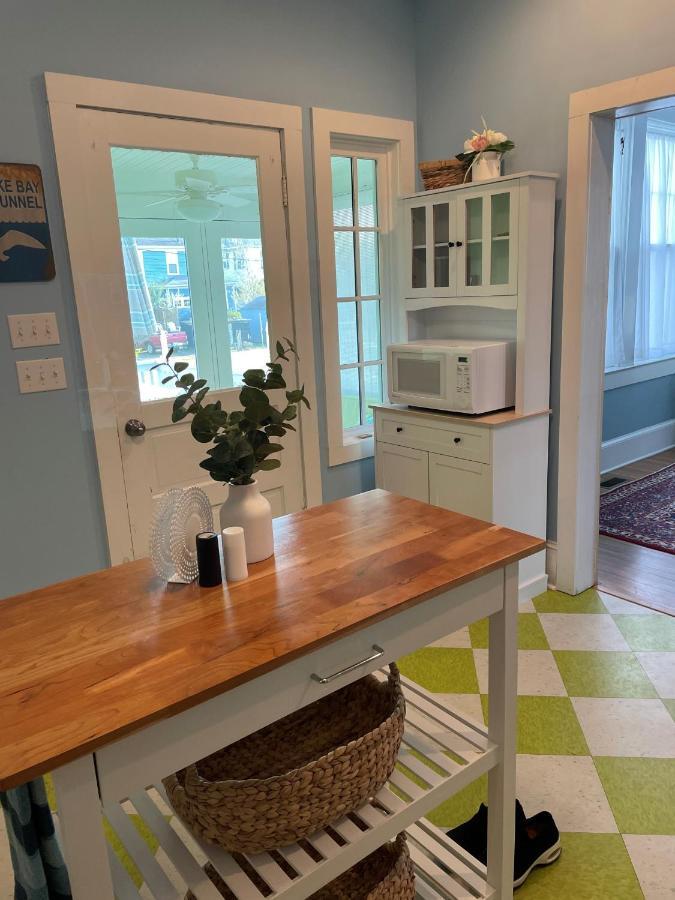 Key Lime Cottage Steps From Cape Charles Beach Exterior photo