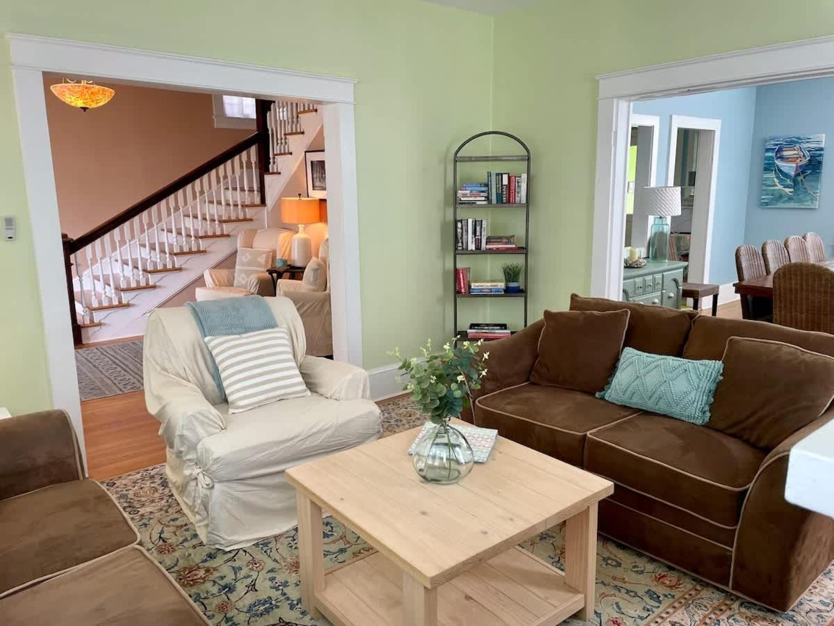Key Lime Cottage Steps From Cape Charles Beach Exterior photo