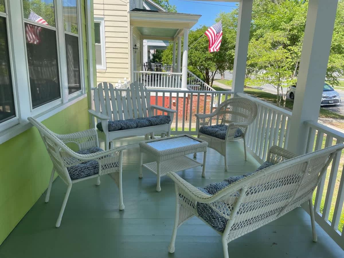 Key Lime Cottage Steps From Cape Charles Beach Exterior photo